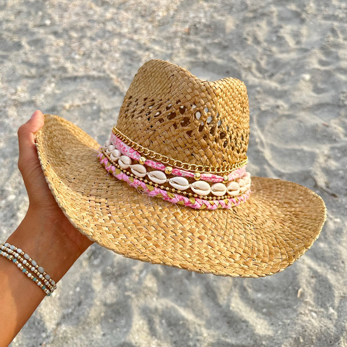 Gorgeous Chic Tan Straw Hat with Shell and Chain Details delisi co brand Laredo Straw Hat Tall Crown Diamond Stripe Tan White – Los  main image 3